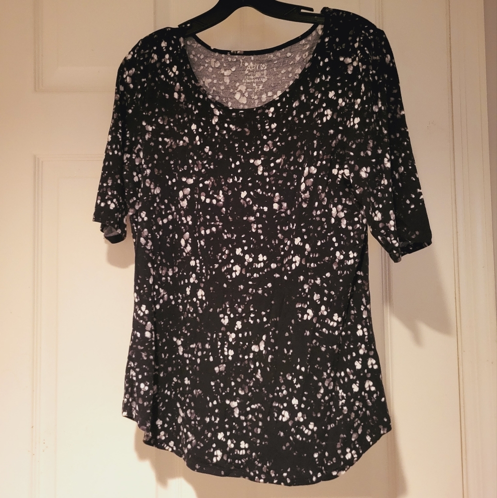 Apt.9 women's shirt